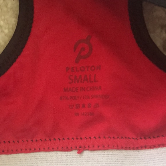 Set of 2 Peloton Bras - NWT - Small 🚴🏻♀️ - Picture 3 of 4